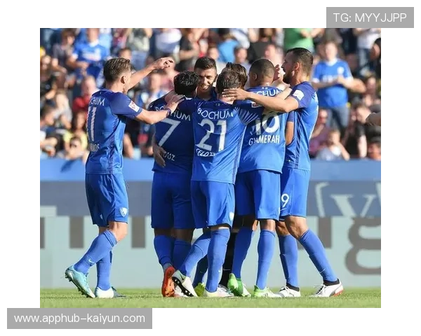 巴黎圣日耳曼青训体系成效显著 马尤卢等年轻球员获得宝贵成长机会